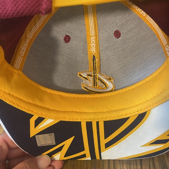 Cleveland Cavaliers snap back - Picture 7 of 7